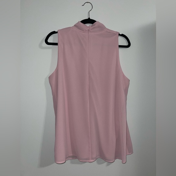 Pink blouse - Picture 2 of 6